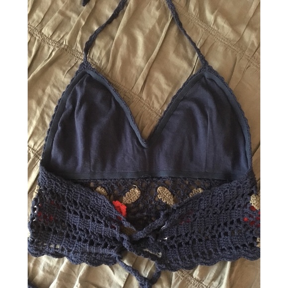 Crochet halter crop top small/medium C cup - Picture 4 of 6